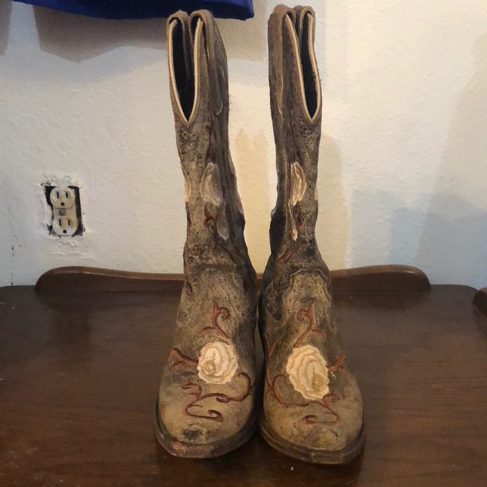 Cowboy boots
